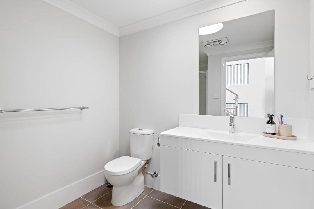 Photo of Bathroom in The Entrance North