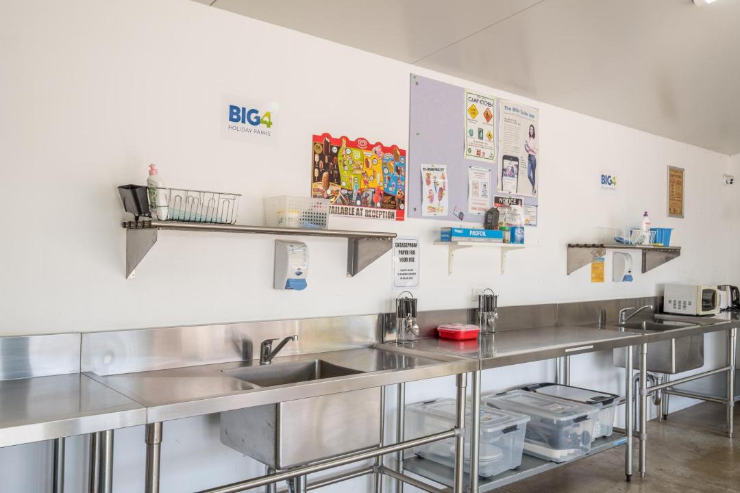 Photo of Kitchen in Middle Swan