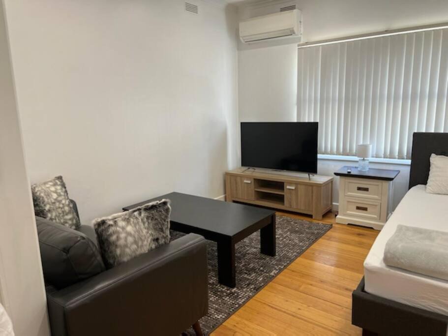 Photo of Livingroom in St. Albans