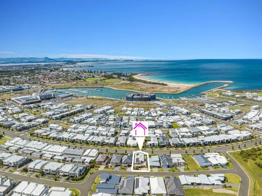 Photo of Others in Shell Cove