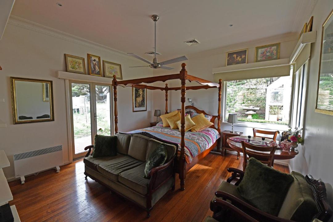Photo of Livingroom in Limonite
