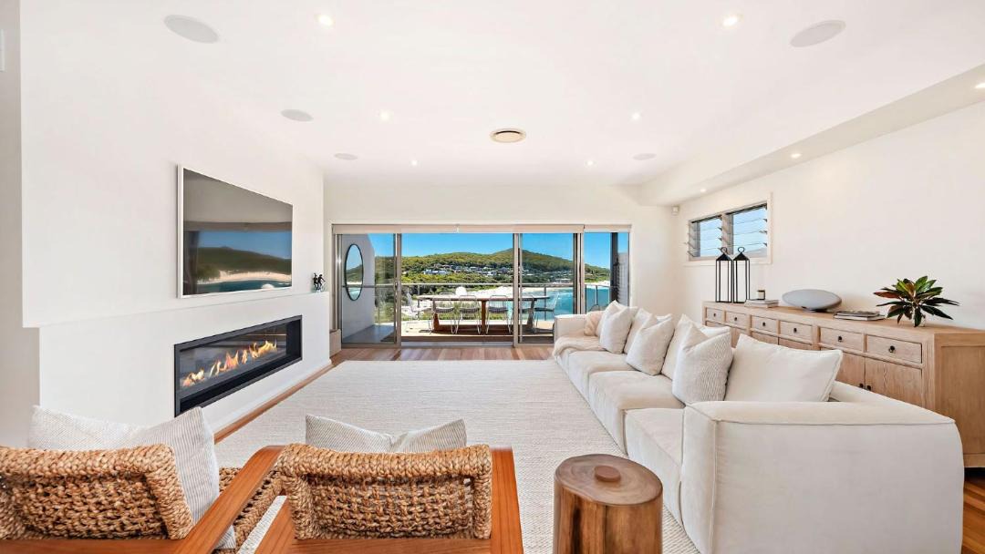 Photo of Livingroom in Fingal Bay
