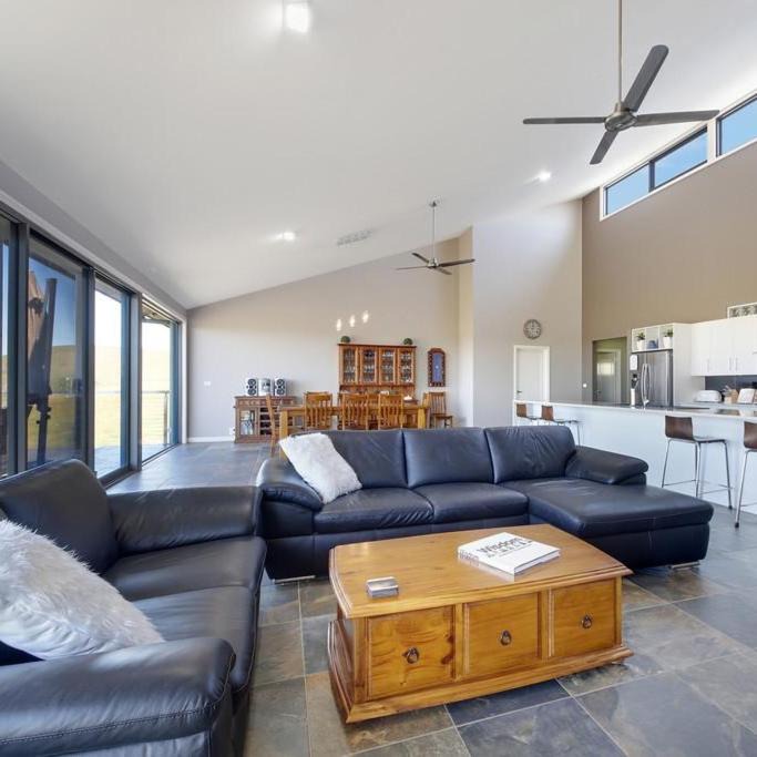 Photo of Livingroom in Wayo