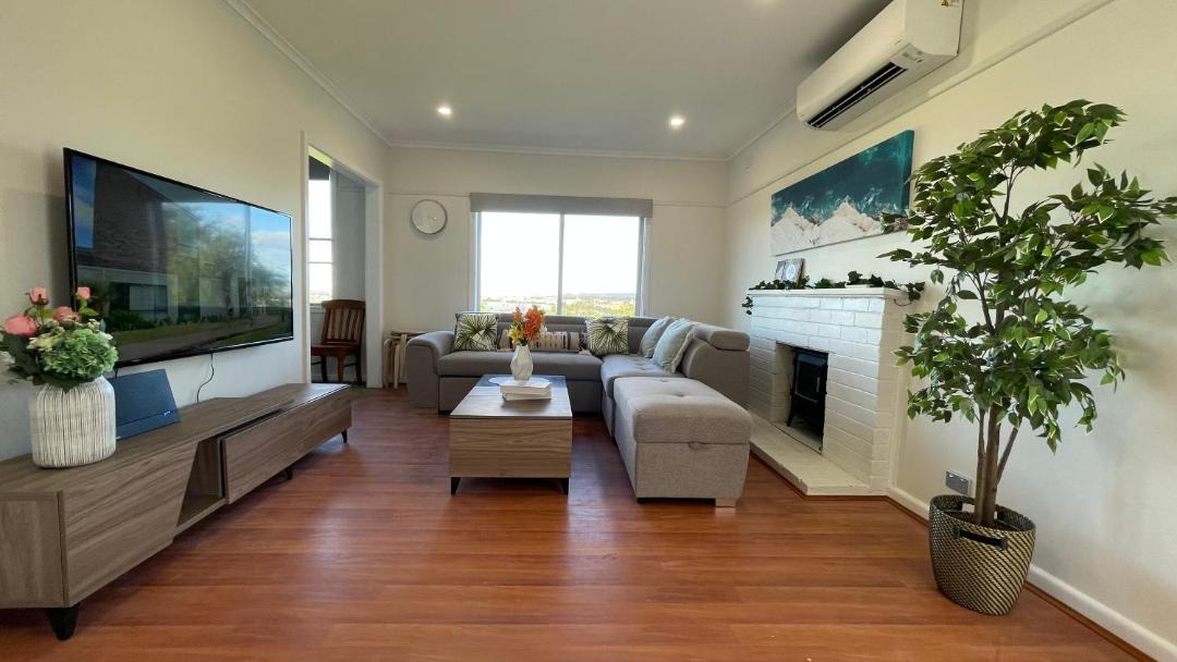 Photo of Livingroom in Morwell