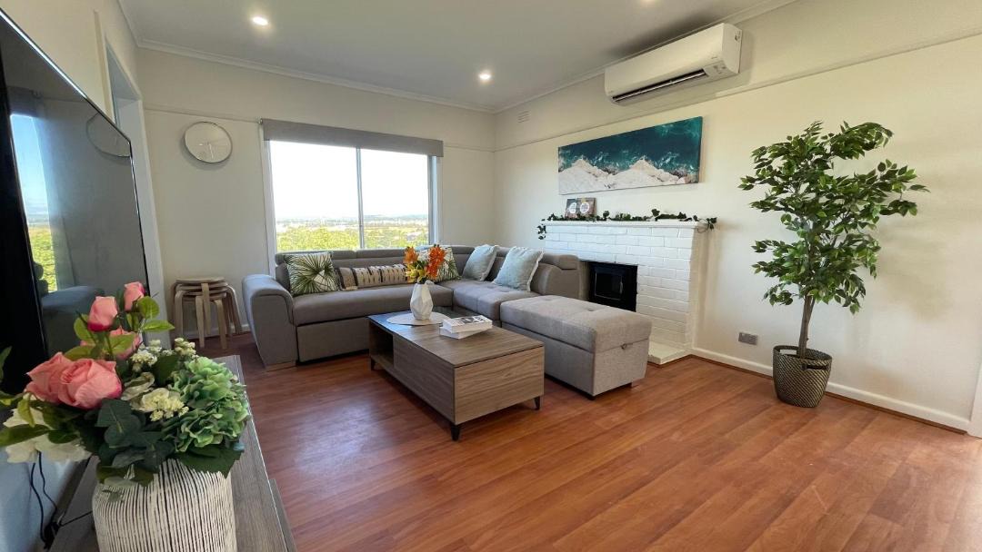 Photo of Livingroom in Morwell