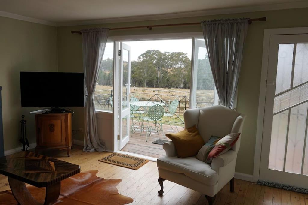 Photo of Livingroom in Bannaby