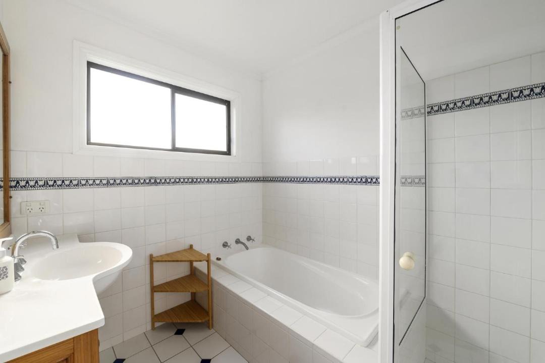 Photo of Bathroom in Arrawarra Headland