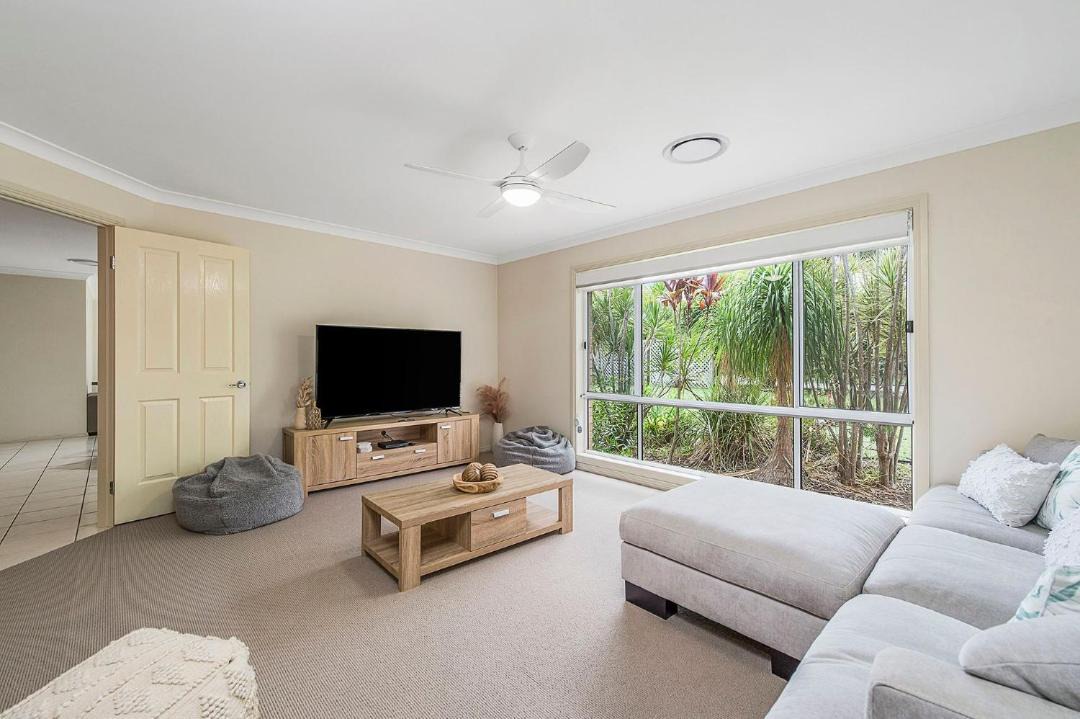 Photo of Livingroom in Dunbogan