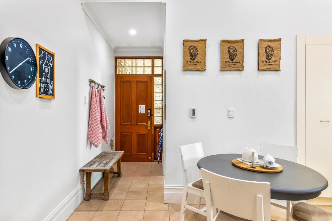 Photo of Livingroom in Henley Beach