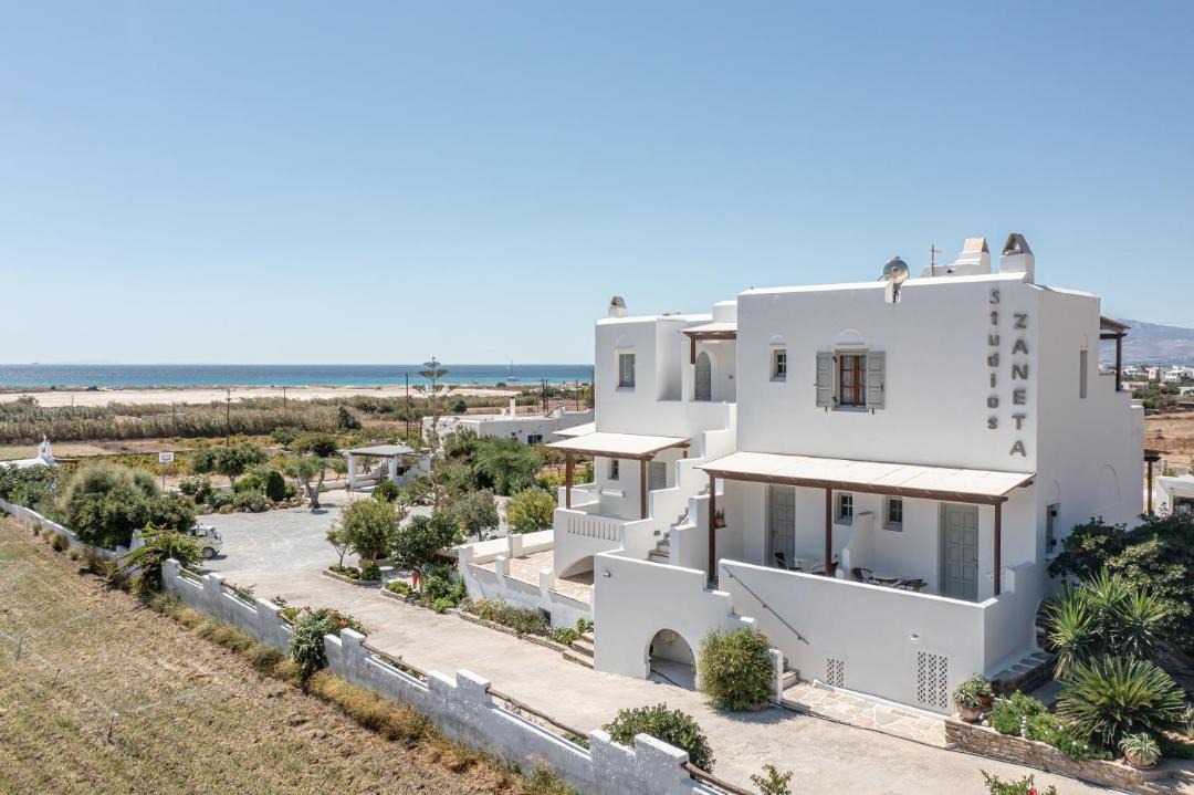 Photo of Others in Mikri Vigla