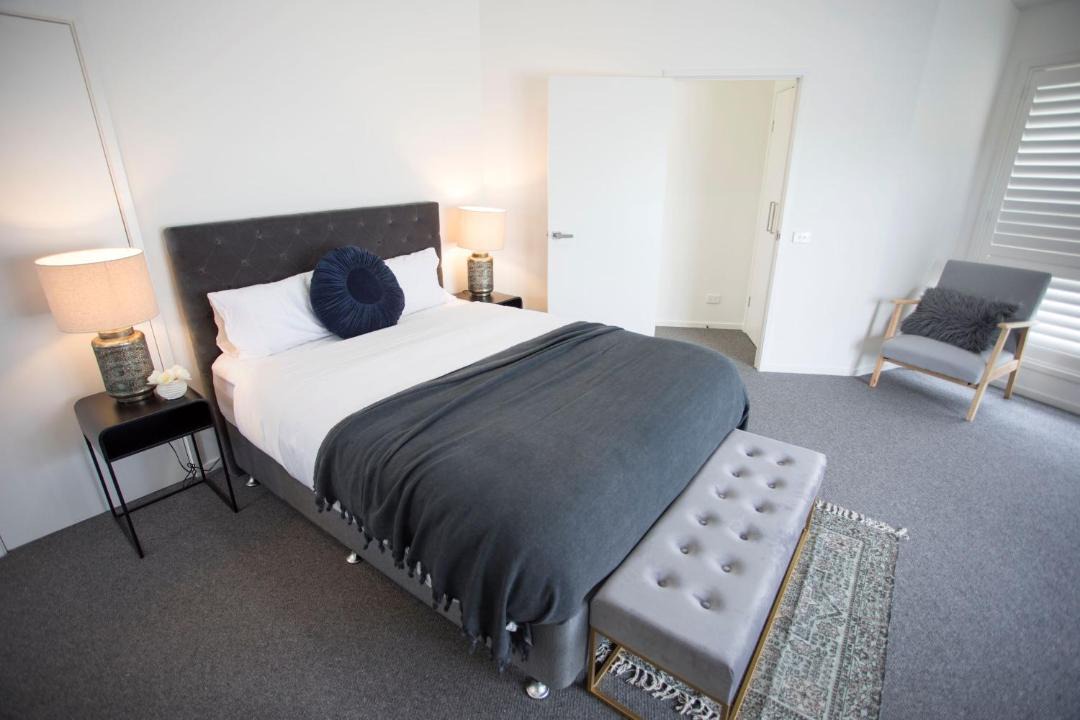 Photo of Bedroom in Point Lonsdale
