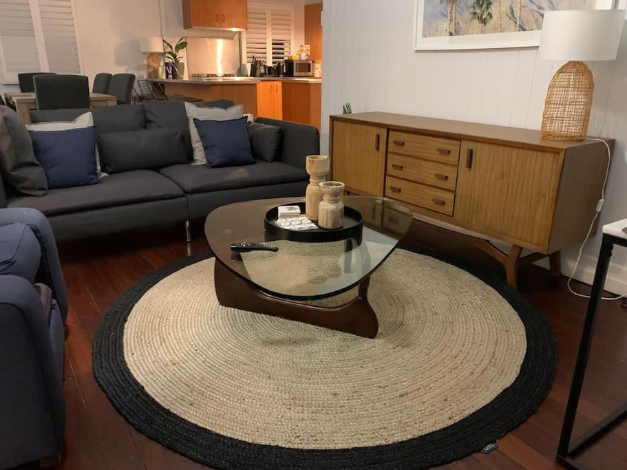 Photo of Livingroom in Annerley