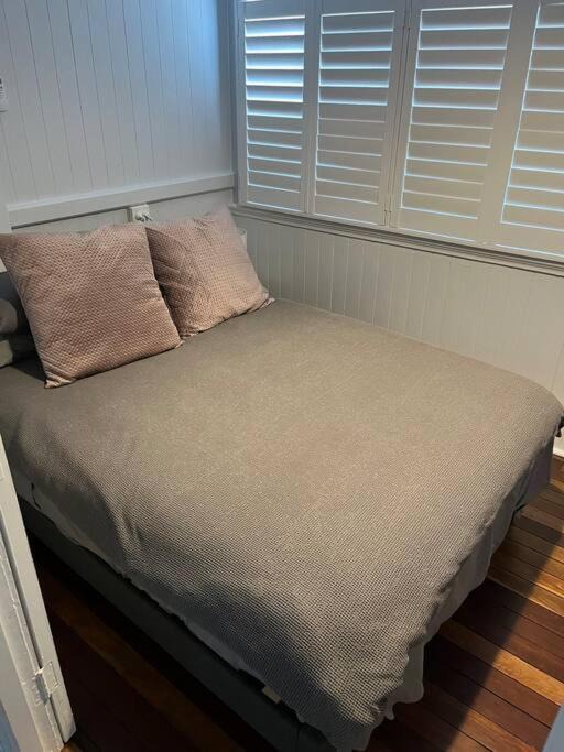 Photo of Bedroom in Annerley