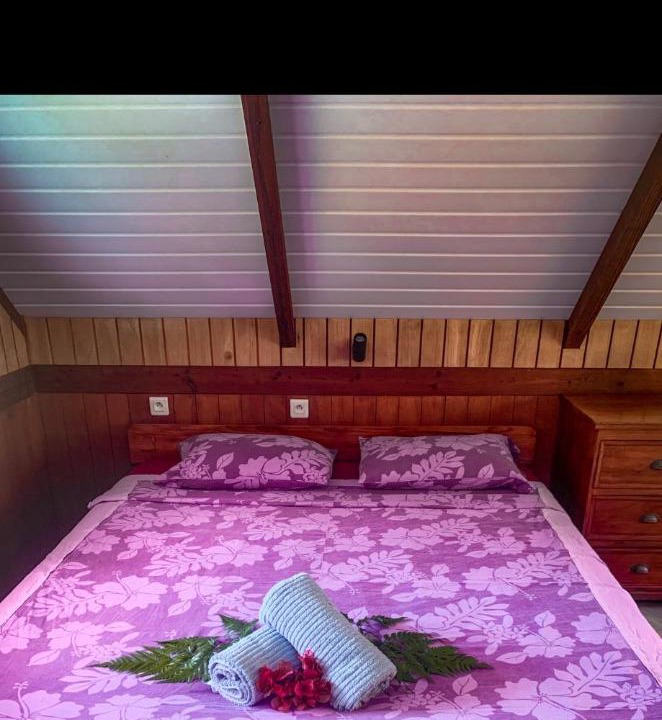 Photo of Bedroom in Teahupoo