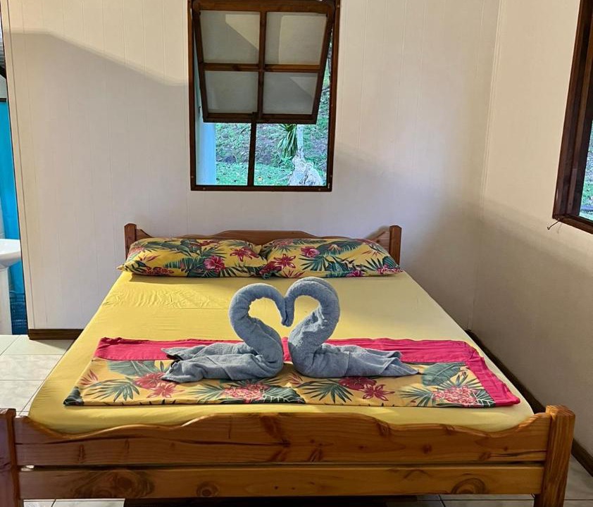 Photo of Bedroom in Teahupoo