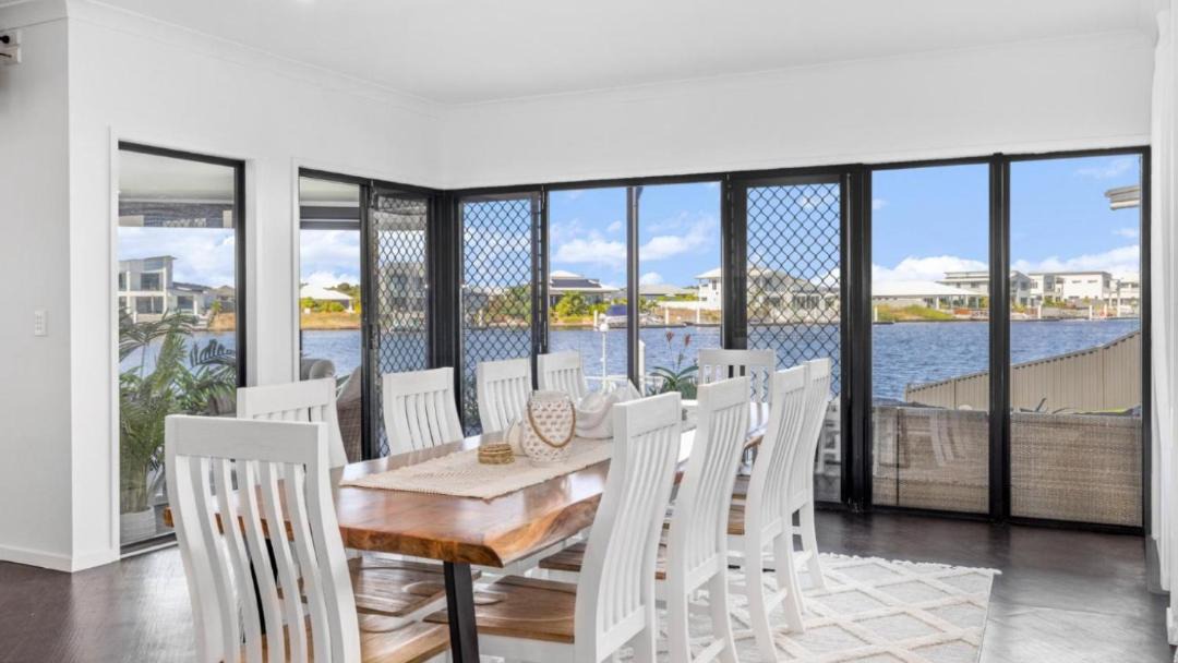 Photo of Livingroom in Banksia Beach