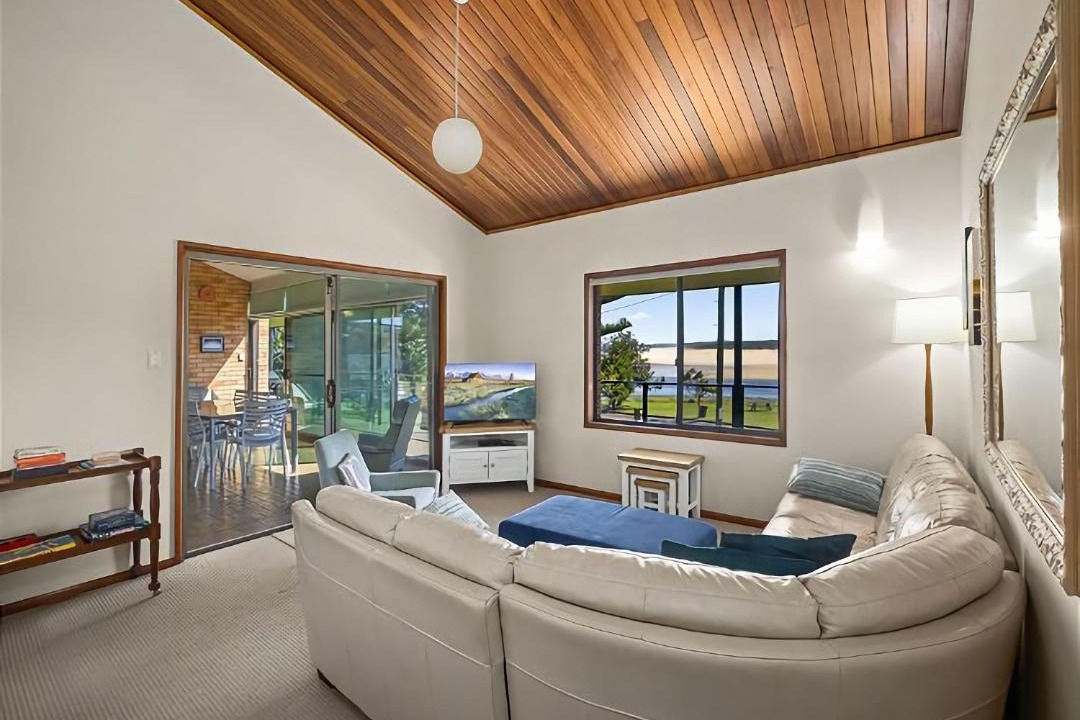 Photo of Livingroom in Sawtell