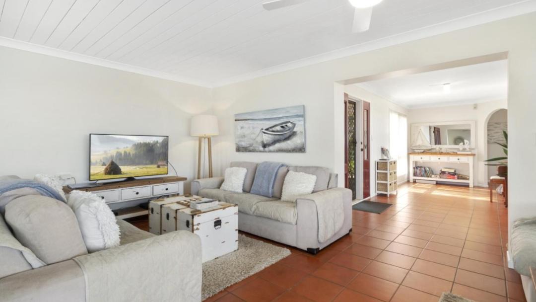Photo of Livingroom in Beachmere