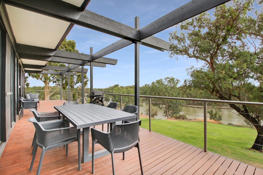 Photo of Patio Balcony in Murtho