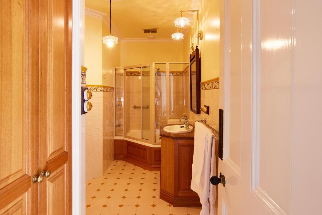 Photo of Bathroom in Huonville
