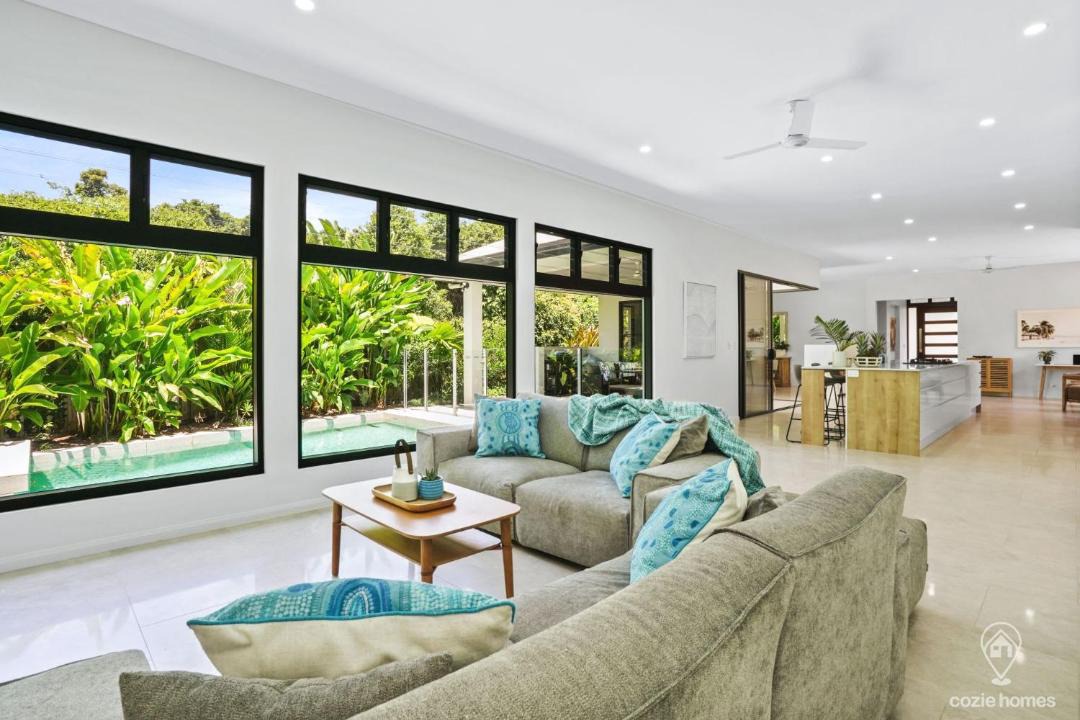 Photo of Livingroom in Palm Cove