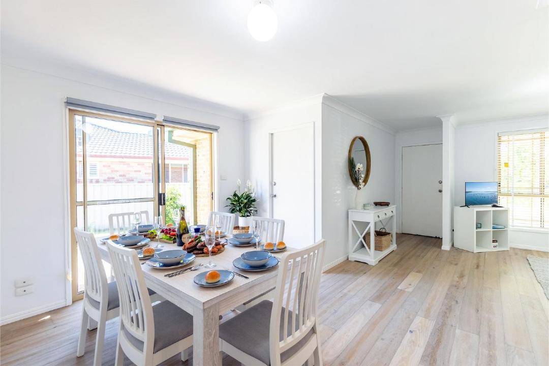 Photo of Livingroom in Fingal Bay
