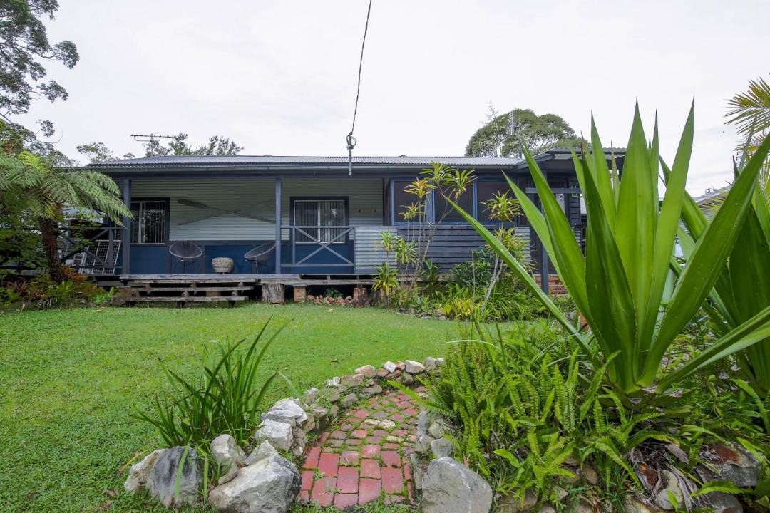 Photo of Buildings in Huskisson