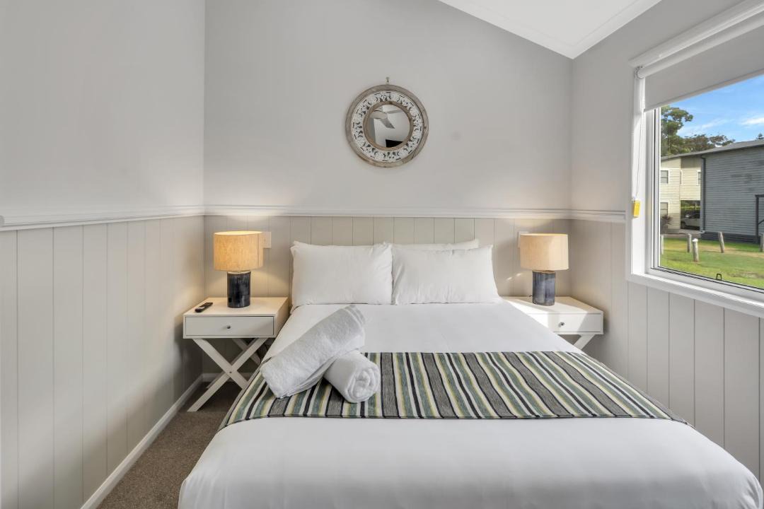 Photo of Bedroom in One Mile