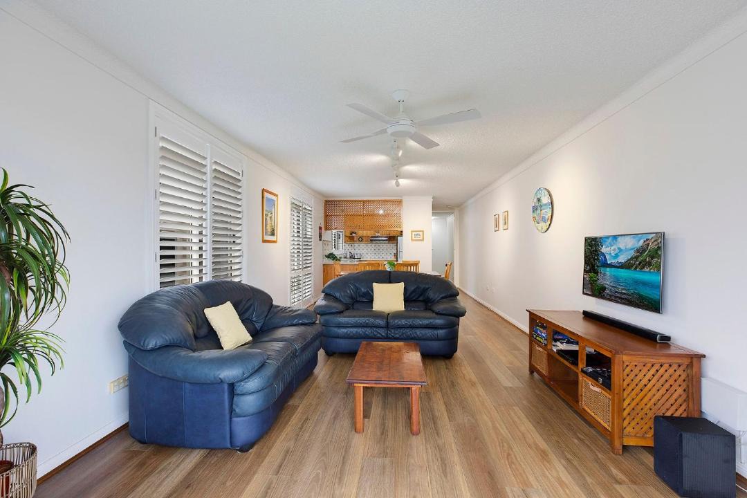 Photo of Livingroom in The Entrance North