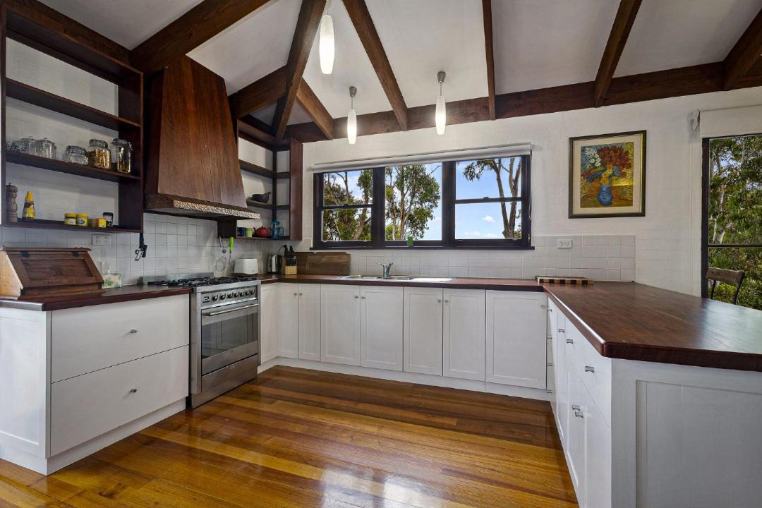 Photo of Kitchen in Skenes Creek