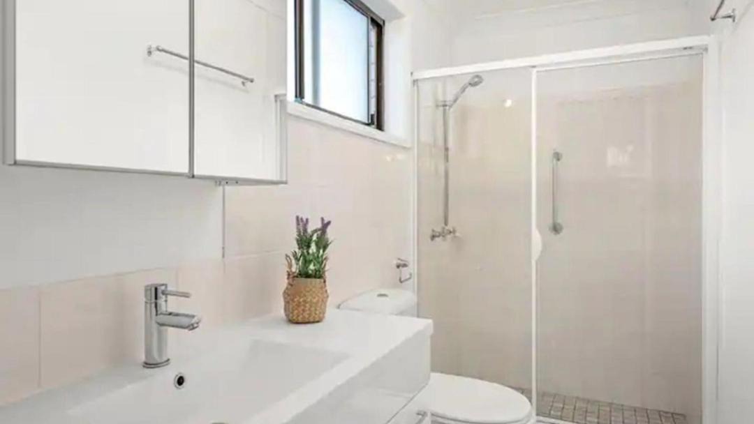 Photo of Bathroom in St Huberts Island