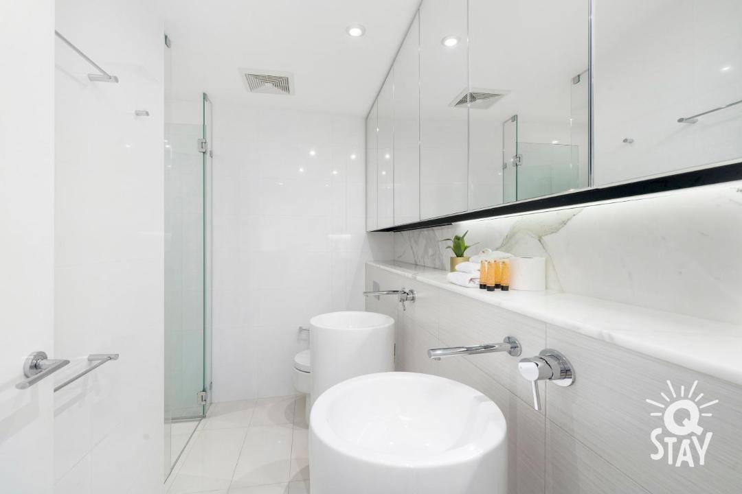Photo of Bathroom in Broadbeach