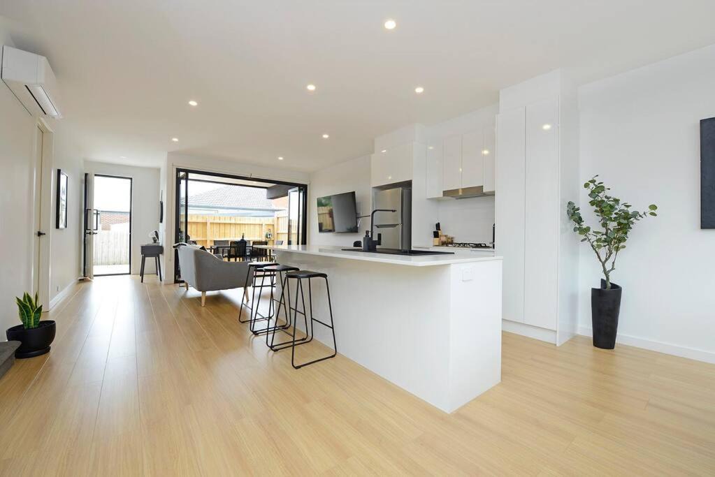 Photo of Livingroom in Capel Sound
