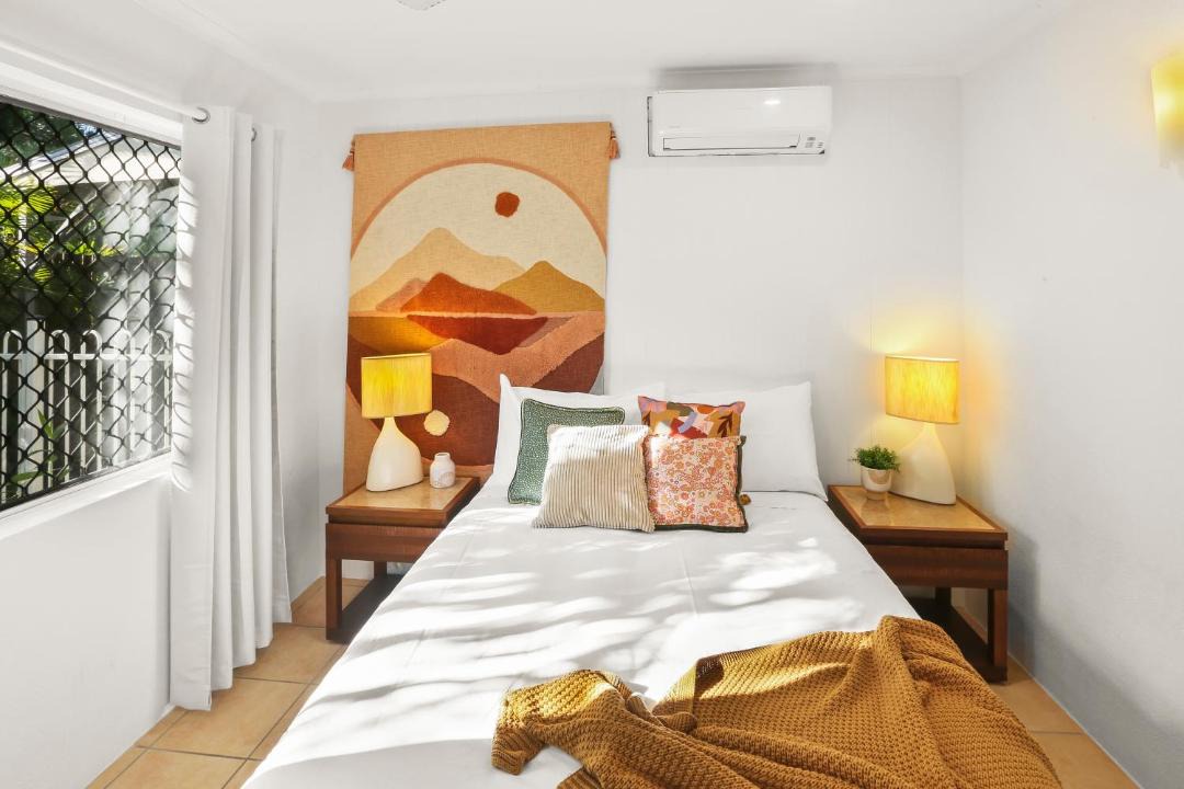 Photo of Bedroom in Clifton Beach
