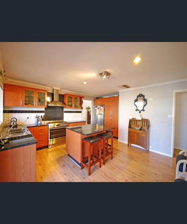 Photo of Others in Endeavour Hills