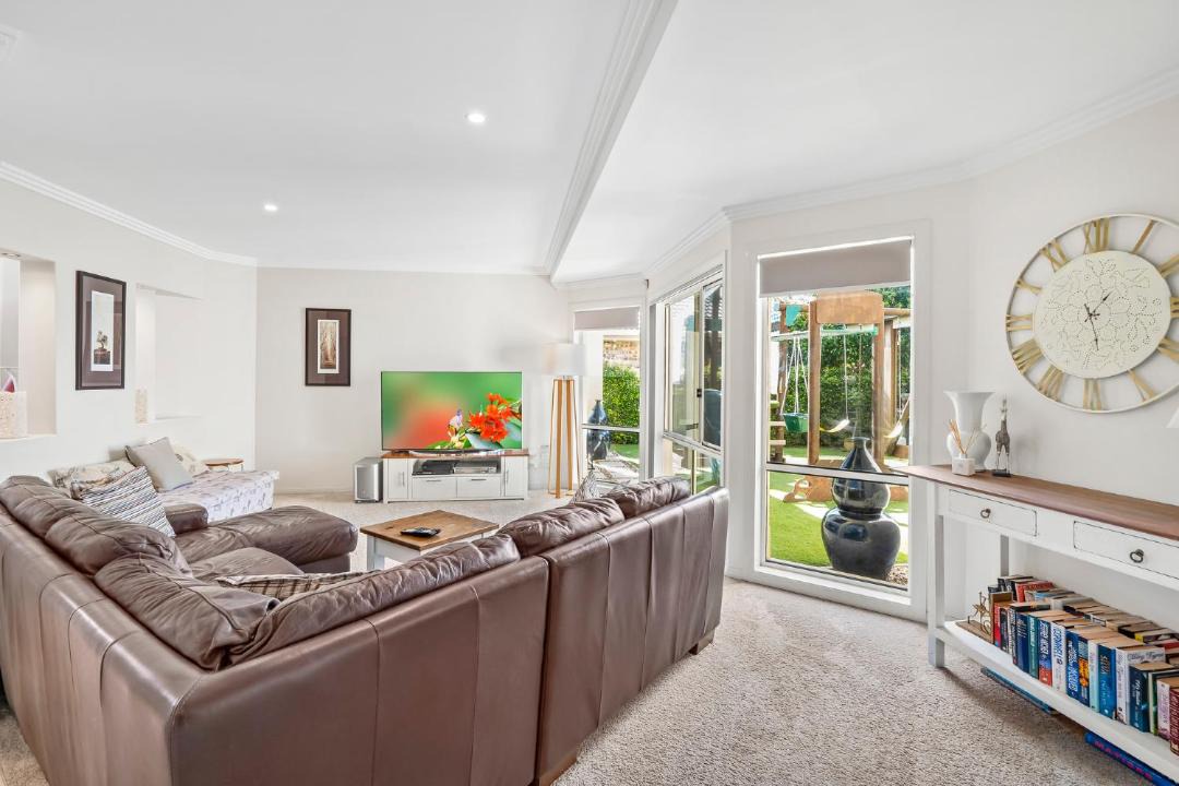 Photo of Livingroom in Varsity Lakes