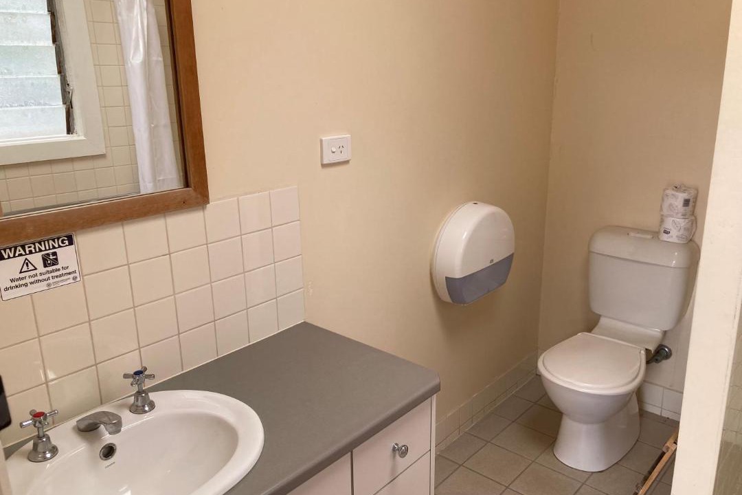 Photo of Bathroom in Warrenben