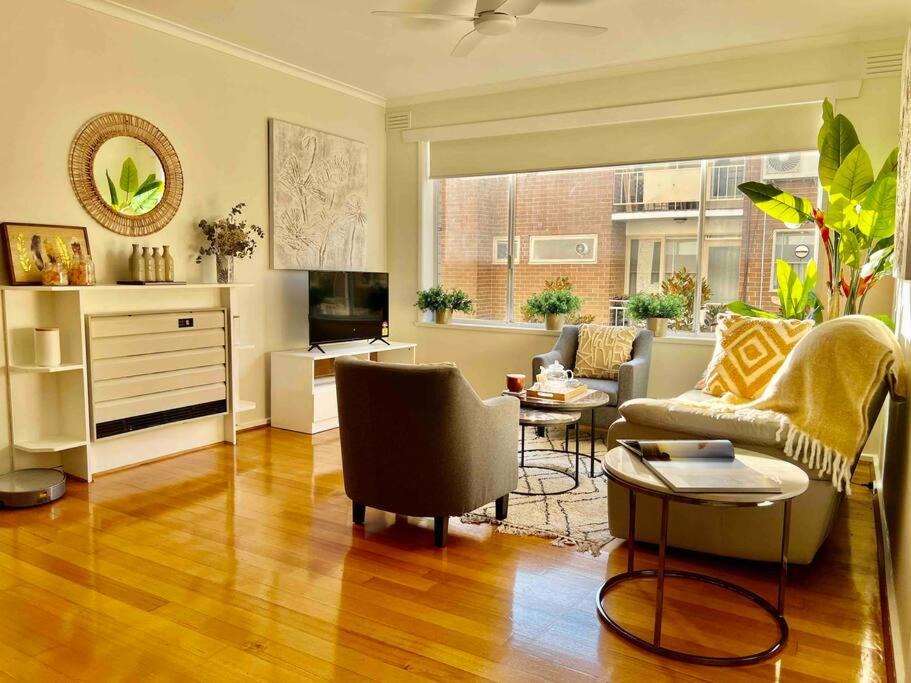 Photo of Livingroom in Glen Iris