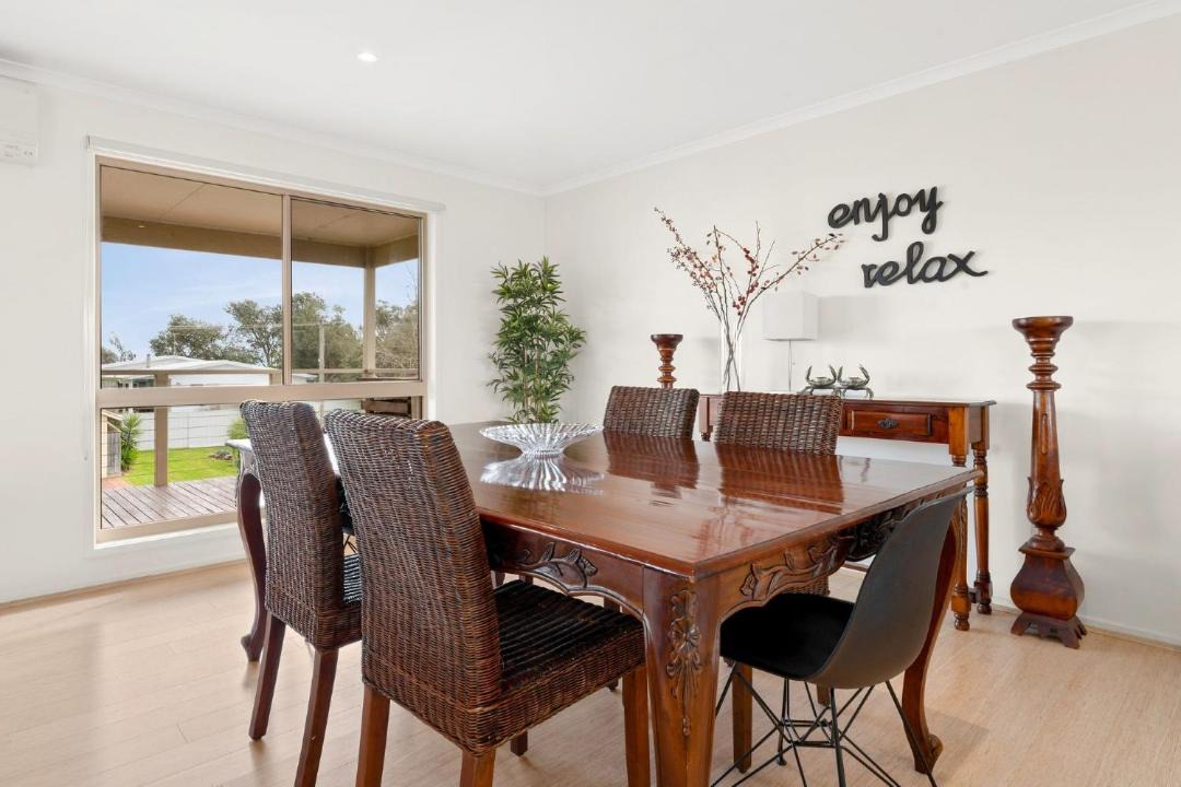 Photo of Livingroom in Coronet Bay