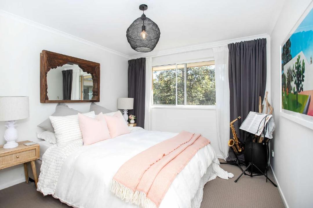 Photo of Bedroom in Mollymook Beach