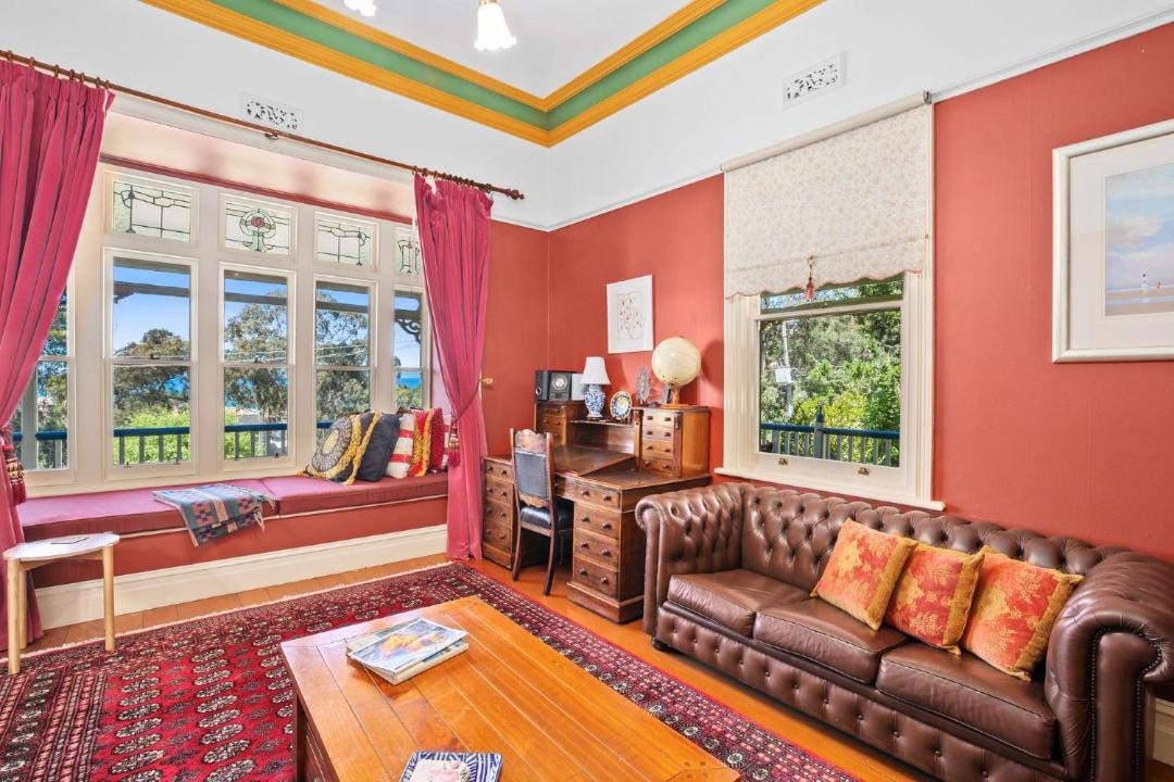 Photo of Livingroom in Lorne