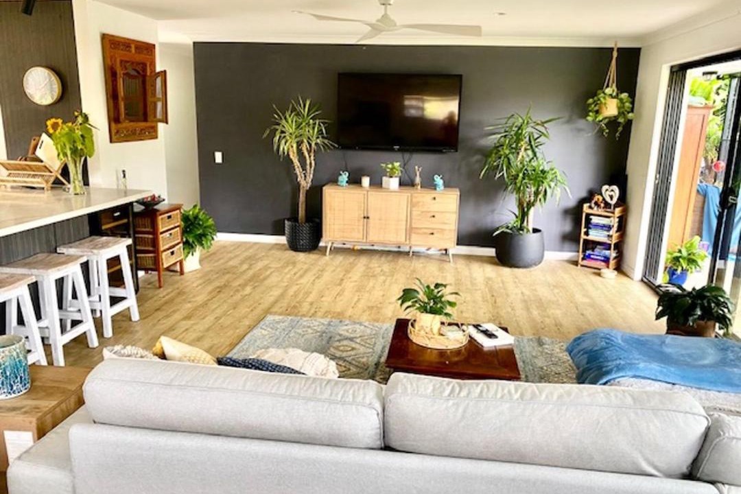 Photo of Livingroom in Mermaid Waters