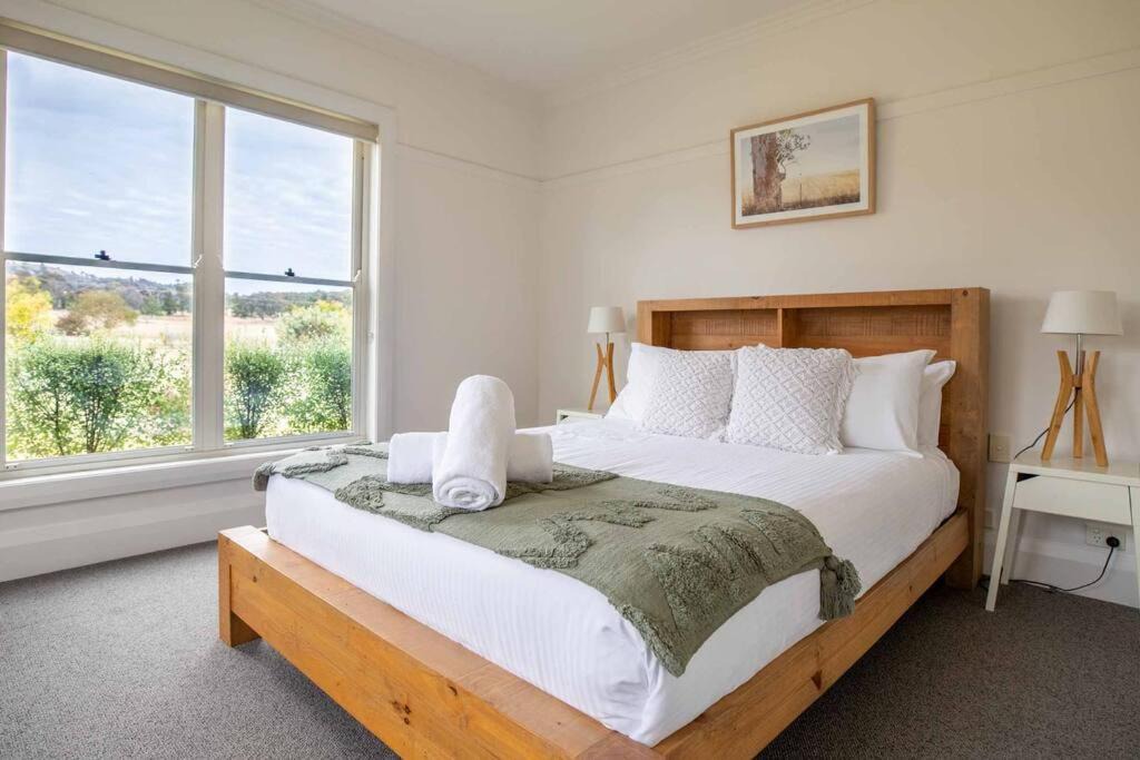 Photo of Bedroom in Erudgere