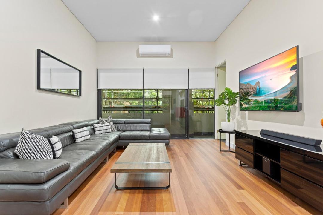 Photo of Livingroom in Stanmore
