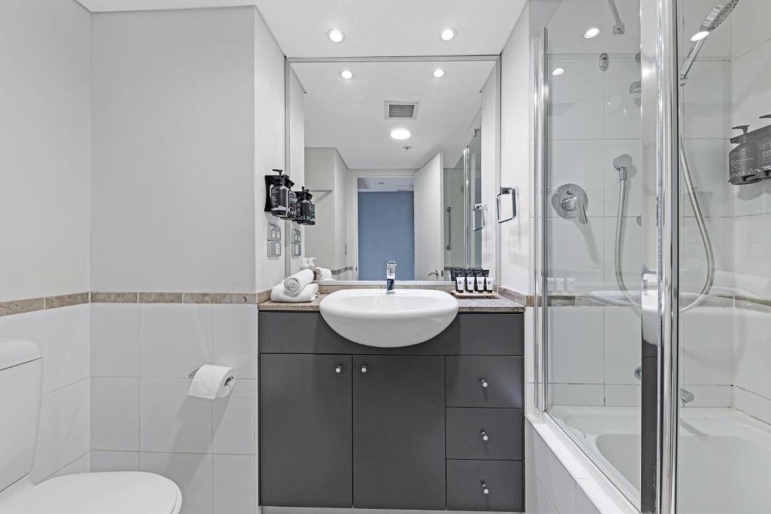 Photo of Bathroom in Haymarket