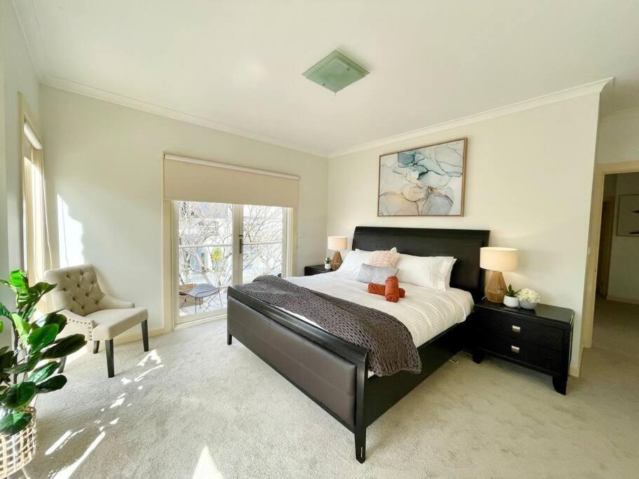 Photo of Bedroom in Maribyrnong