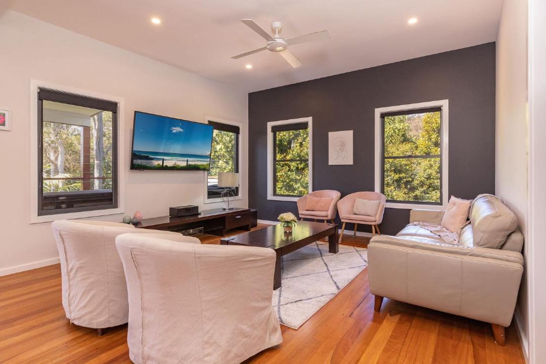 Photo of Livingroom in Elizabeth Beach