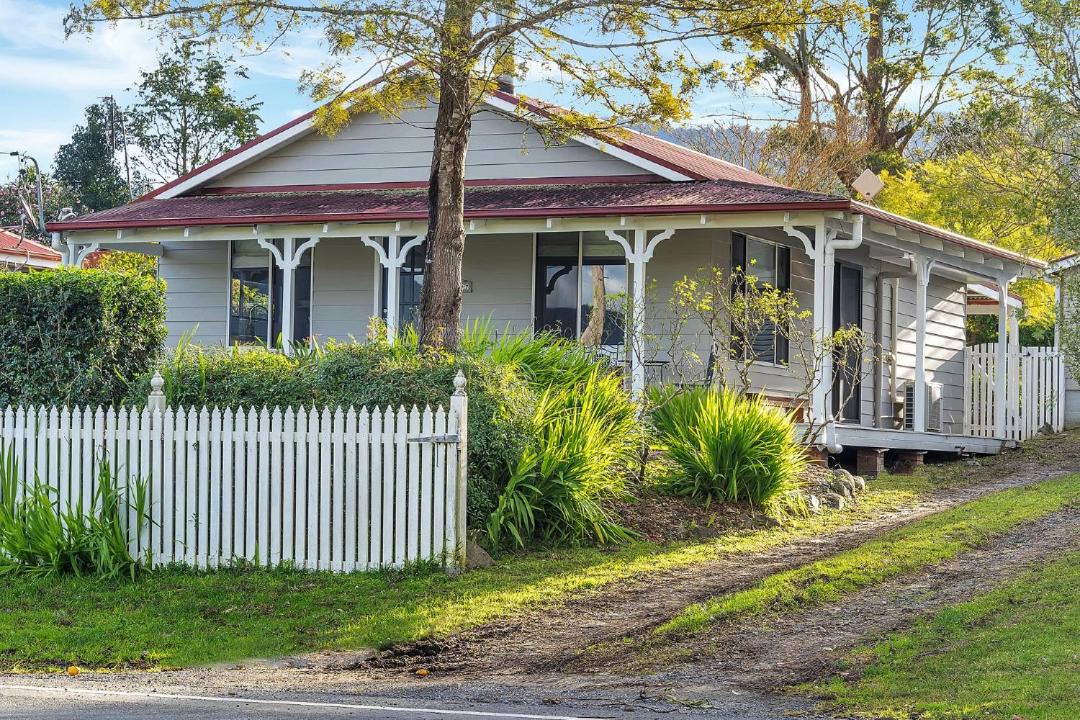 Photo of Buildings in Barrengarry