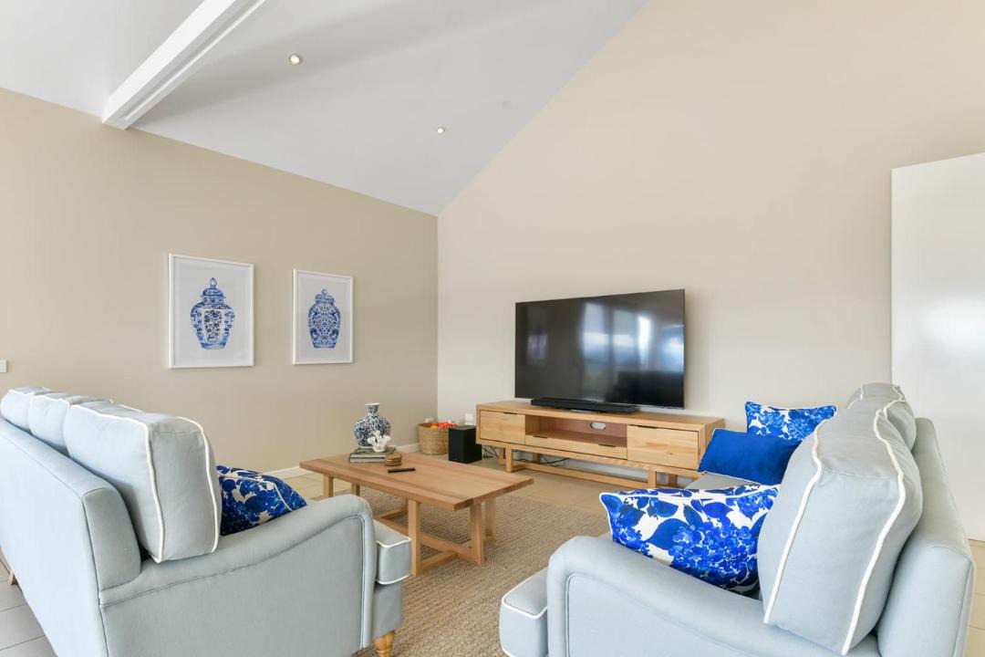 Photo of Livingroom in Windera