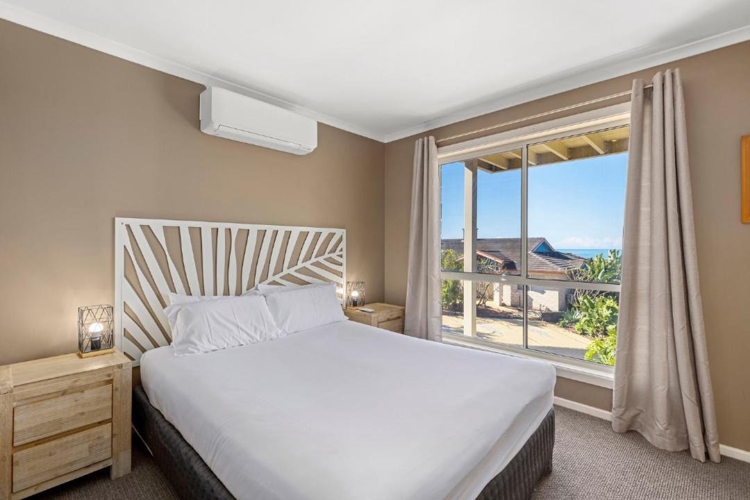 Photo of Bedroom in Sapphire Beach